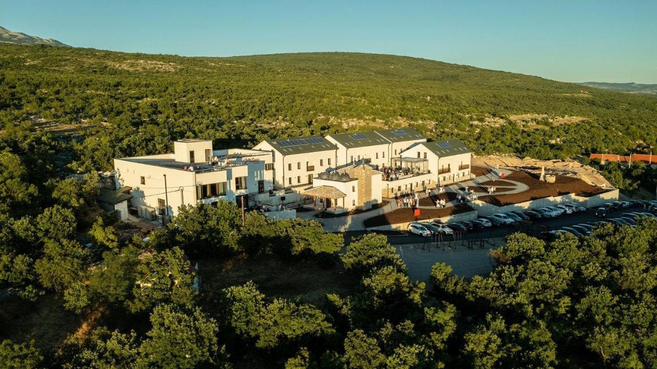 Kalima Resort Mostar Extérieur photo